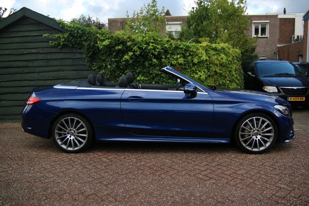 Mercedes-benz C-klasse Cabrio 200 Prestige AMG | Camera acht, Auto's, Automaat, 12 maanden, 15 km/l, 4 cilinders
