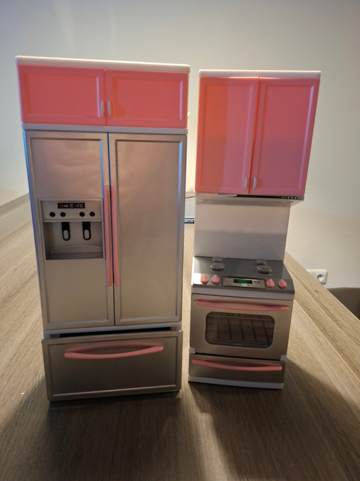 barbie Keuken Set: Koelkast, Fornuis en Kasten, Ophalen of Verzenden, Meisje