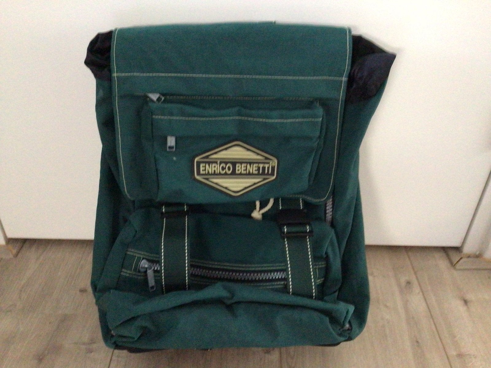 Enrico Benetti Rugzak - Groen, Gebruikt, 25 tot 40 cm, Ophalen of Verzenden, Overige merken