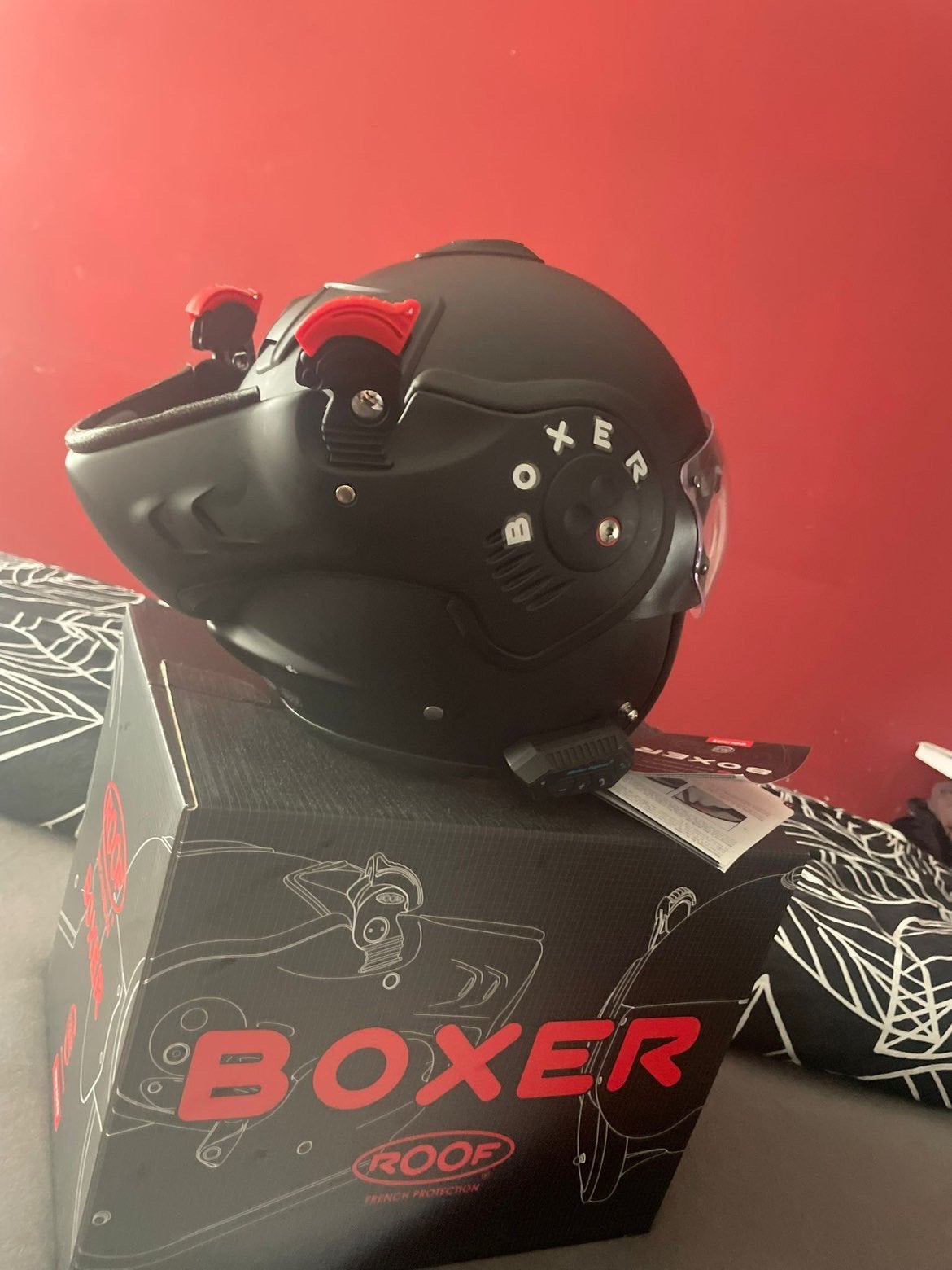 Boxer alpha met bluethoothsysteem, Motoren, Kleding | Motorhelmen, Ophalen of Verzenden, Tweedehands, Systeemhelm, Overige merken