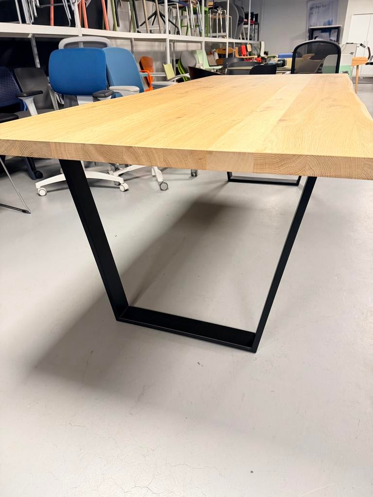 Te koop Spoinq `Bart  boomstamtafel 240x100 cm massief eiken, Huis en Inrichting, Tafels | Eettafels, Ophalen, Eikenhout, 200 cm of meer