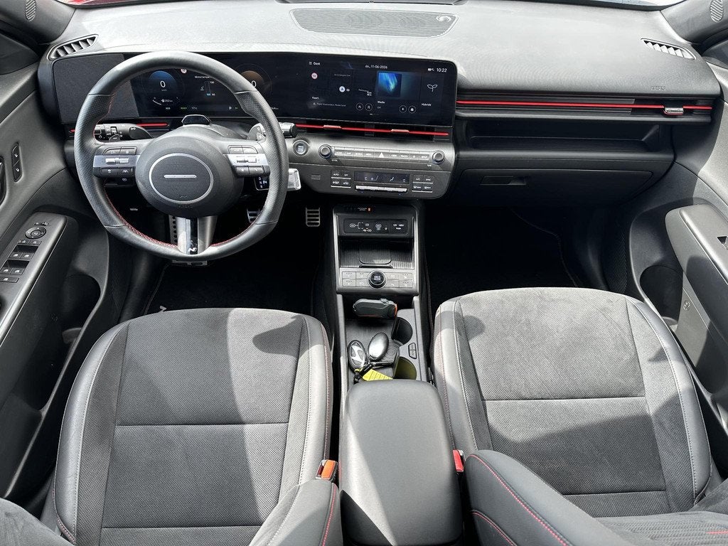 Hyundai Kona 1.6 GDI HEV N Line / N-Line interieur & Exterie, Auto's, Hyundai, 137 pk, Gebruikt, Euro 6, 1110 kg