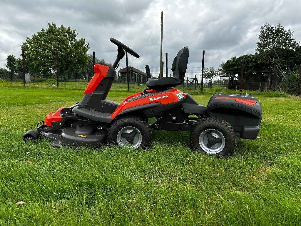 Husqvarna R200iX AWD Accu 103cm Maaidek Showroommodel, Tuin en Terras, Zitmaaiers, Nieuw, Ophalen of Verzenden, Husqvarna, Mulchfunctie