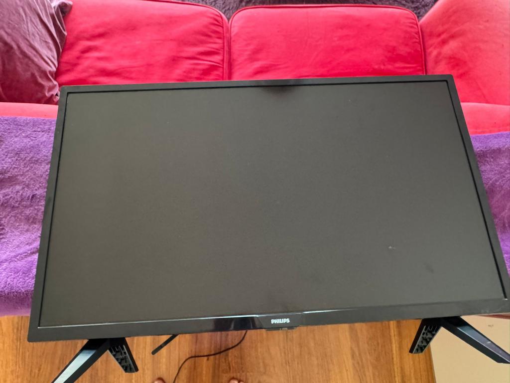 Philips 32" LED TV - Goed werkend, kleine beschadiging, Ophalen, Philips, 80 tot 100 cm, Gebruikt
