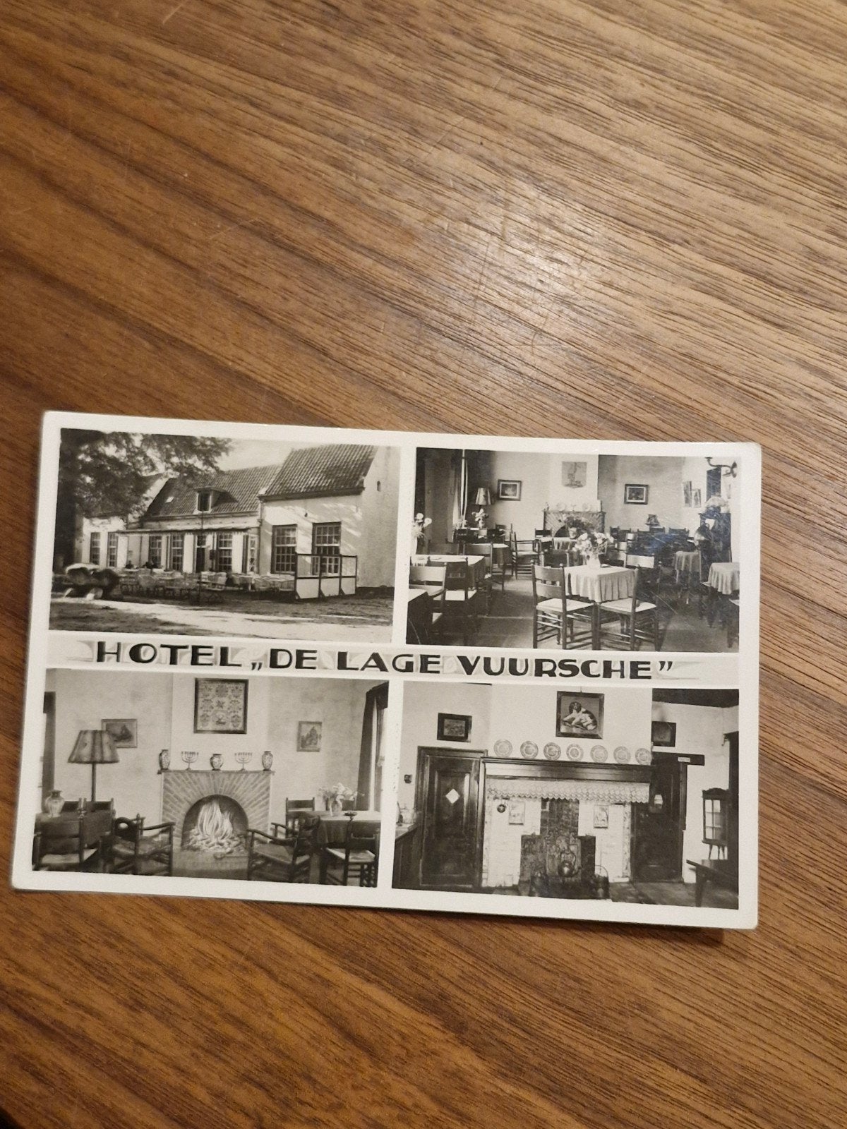 023 Oude Ansichtkaart Hotel "De Lage Vuursche" (1940-1960), Ophalen of Verzenden, 1940 tot 1960, Ongelopen
