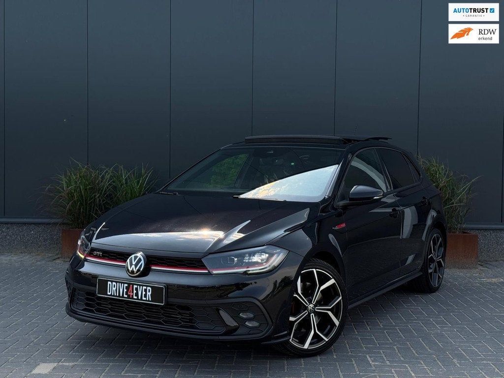 Volkswagen Polo 2.0 TSI GTI M23 FULL | PANO | NAVI | CAMERA, Auto's, Volkswagen, 15 km/l, Gebruikt, Zwart, 4 cilinders