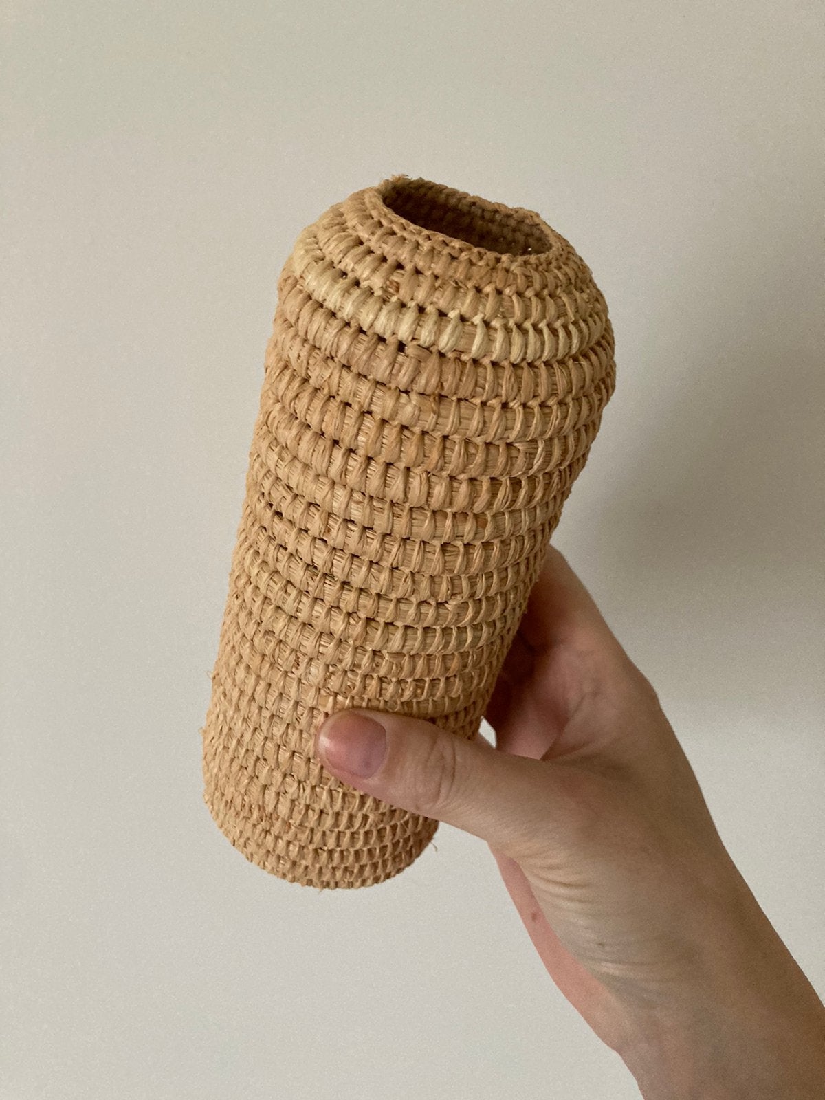 Raffia flessen cover/ flessenhouder, bottle cap uit Marokko, Ophalen of Verzenden