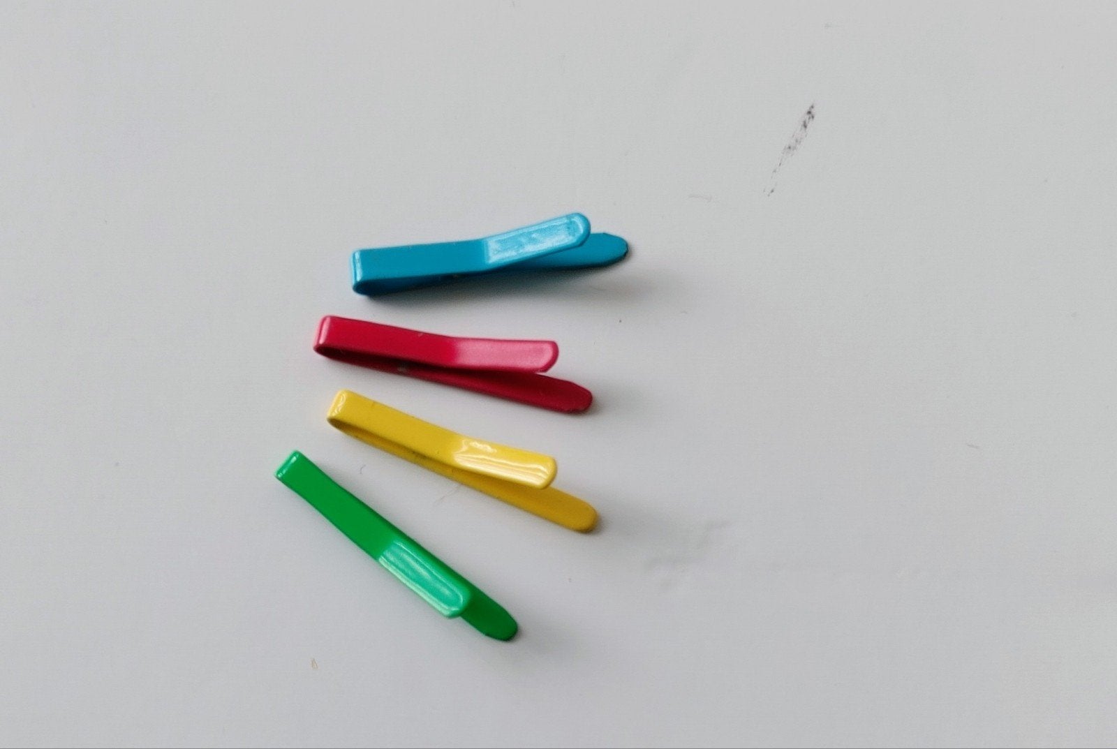 vintage Barbie Francie  metalen haarclips., Verzamelen, Ophalen of Verzenden, Zo goed als nieuw, Accessoires
