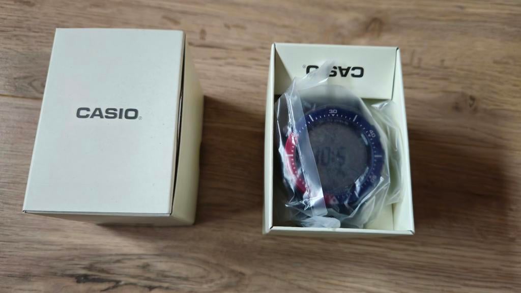 Casio horloge AE-1700H-1A2V, Ophalen, Nieuw, Kunststof, Overige merken