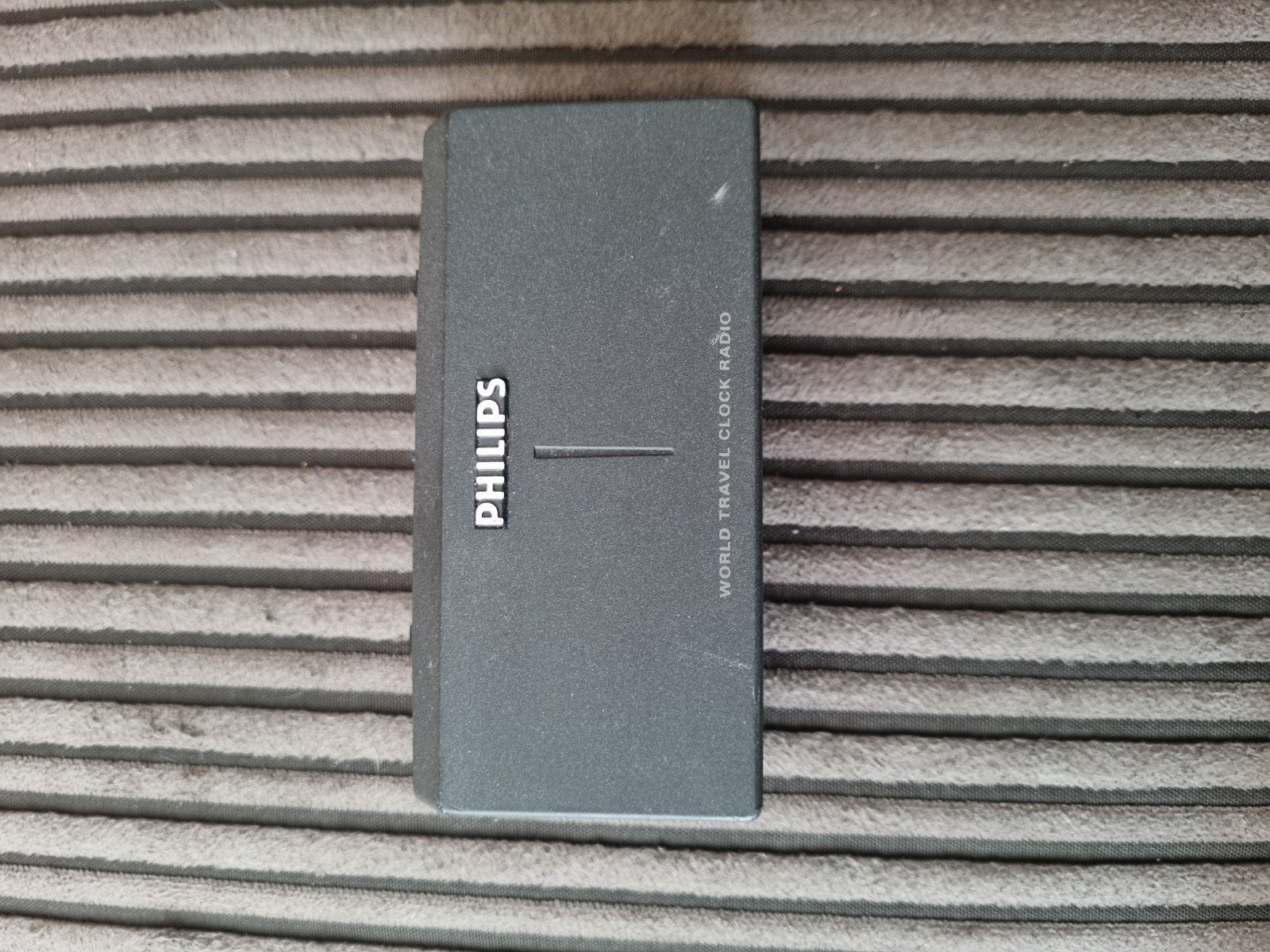 Philips World Travel Clock Radio AE 4230/03, Ophalen of Verzenden, Gebruikt, Radio