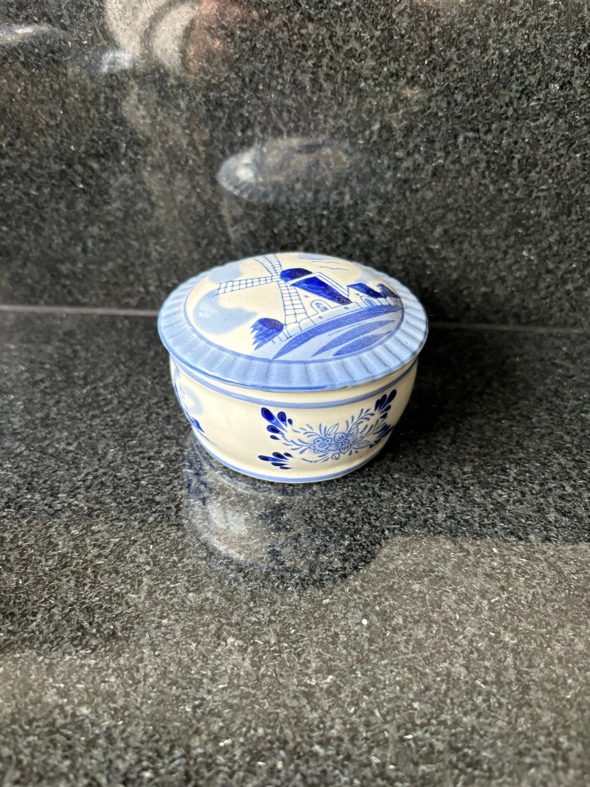 Delfts Blauw Handgeschilderd Potje met Molen Decoratie, Antiek en Kunst, Antiek | Keramiek en Aardewerk, Ophalen of Verzenden