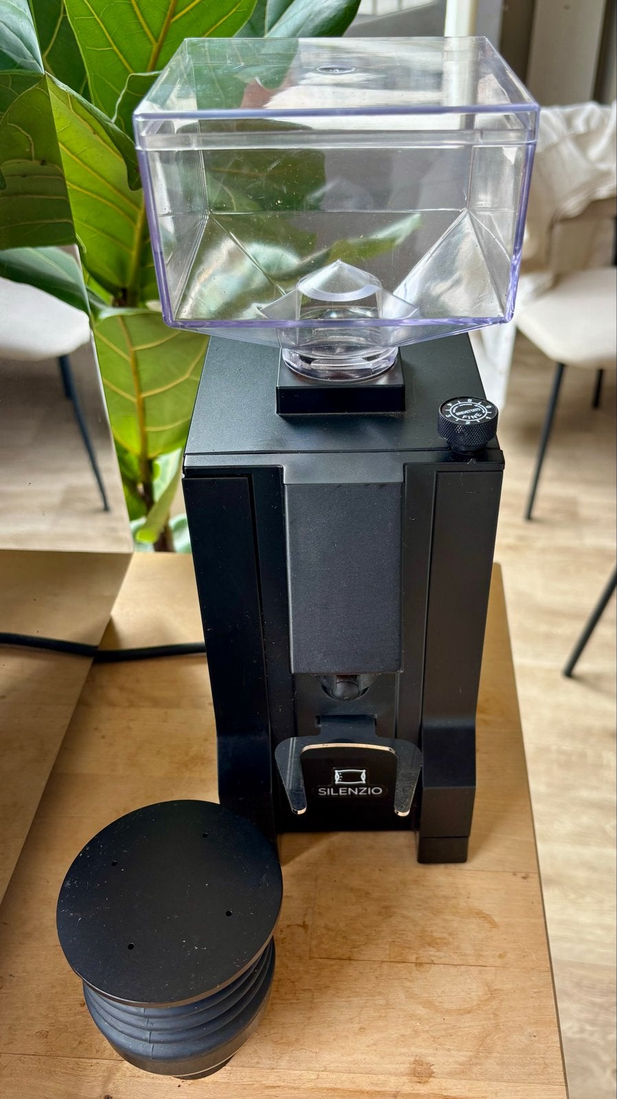 TE KOOP: Eureka Mignon Silenzio Grinder - Zo goed als nieuw, Witgoed en Apparatuur, Koffiezetapparaten, Overige modellen, 10 kopjes of meer