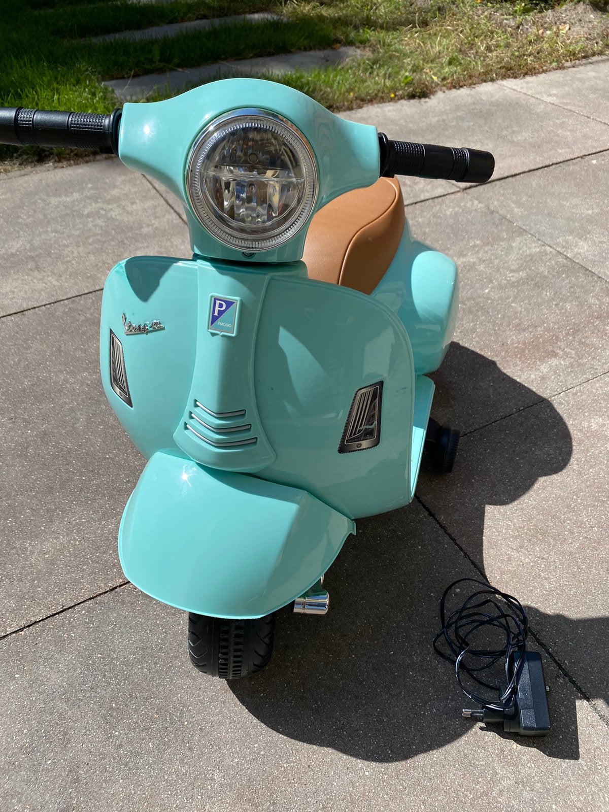Vespa scooter kind elektrisch, Ophalen, Gebruikt