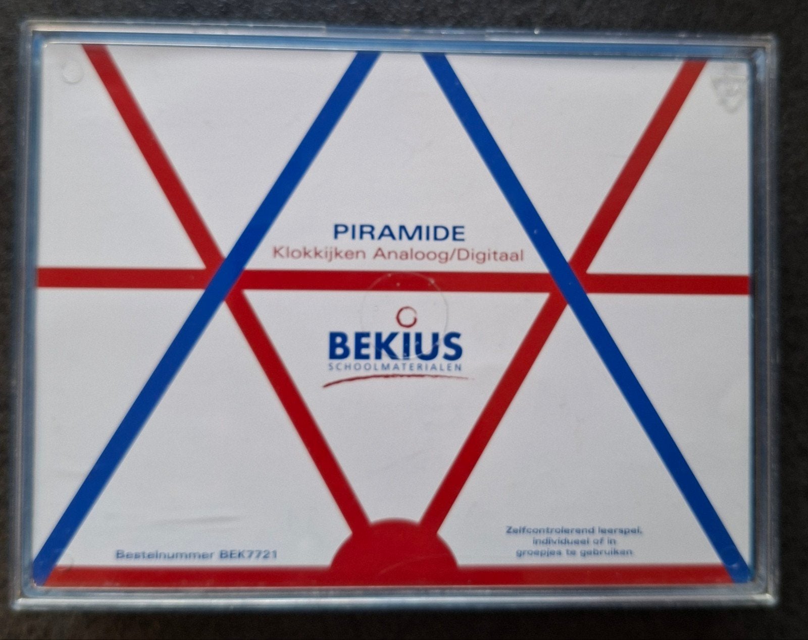 Piramide Klokkijken Analoog/ Digitaal ( 25 driehoeken) Compl, Ophalen of Verzenden, Gebruikt