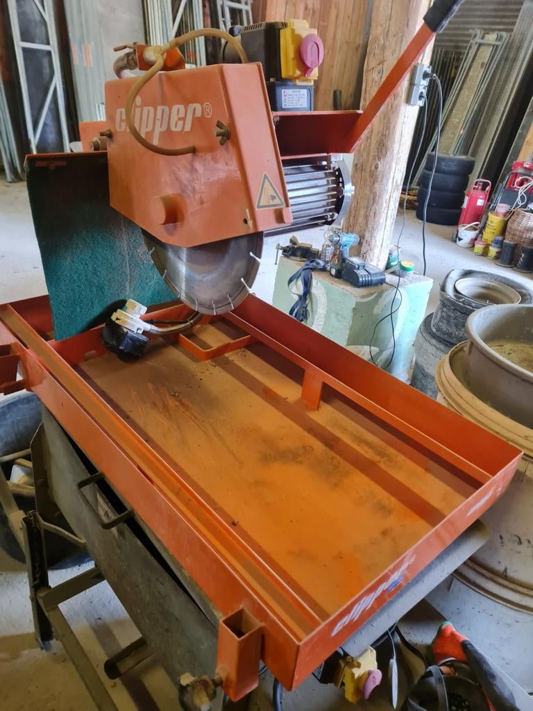 Clipper Zaagmachine - Krachtige Zaag voor Diverse Klussen, Gebruikt, 70 mm of meer, Overige typen, Ophalen of Verzenden