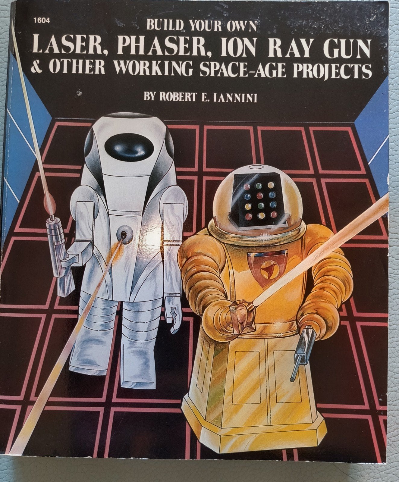 Vintage Hobbyboek: Build Your Own Laser, Phaser, Ion, Boeken, Ophalen of Verzenden