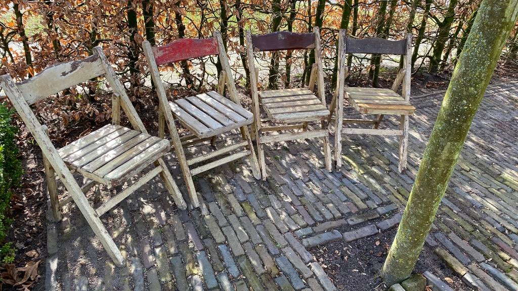 vintage sleetse Klapstoeltjes t.e.a.b., Ophalen, Eén