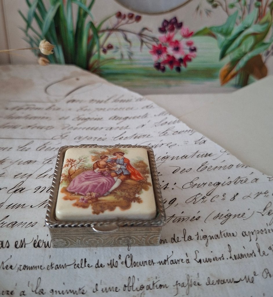 Oud Frans pillendoosje romantische afbeelding 'PiFrance', Ophalen of Verzenden