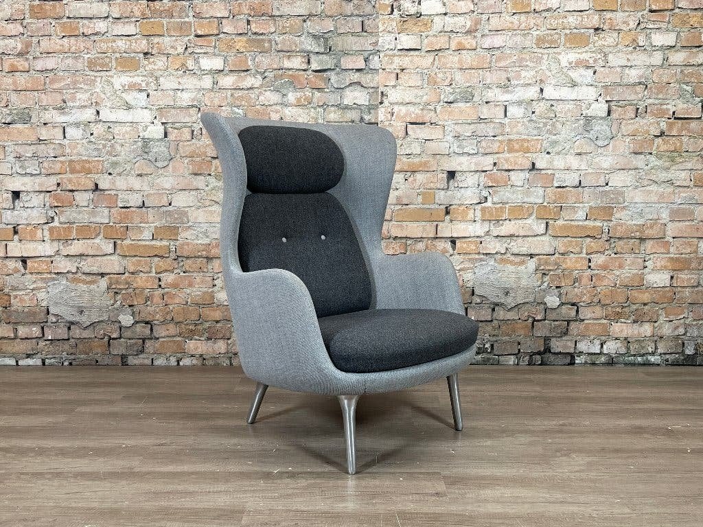 Fritz Hansen Ro Chair bij TheReSales, Ophalen, Design, 75 tot 100 cm, Zo goed als nieuw