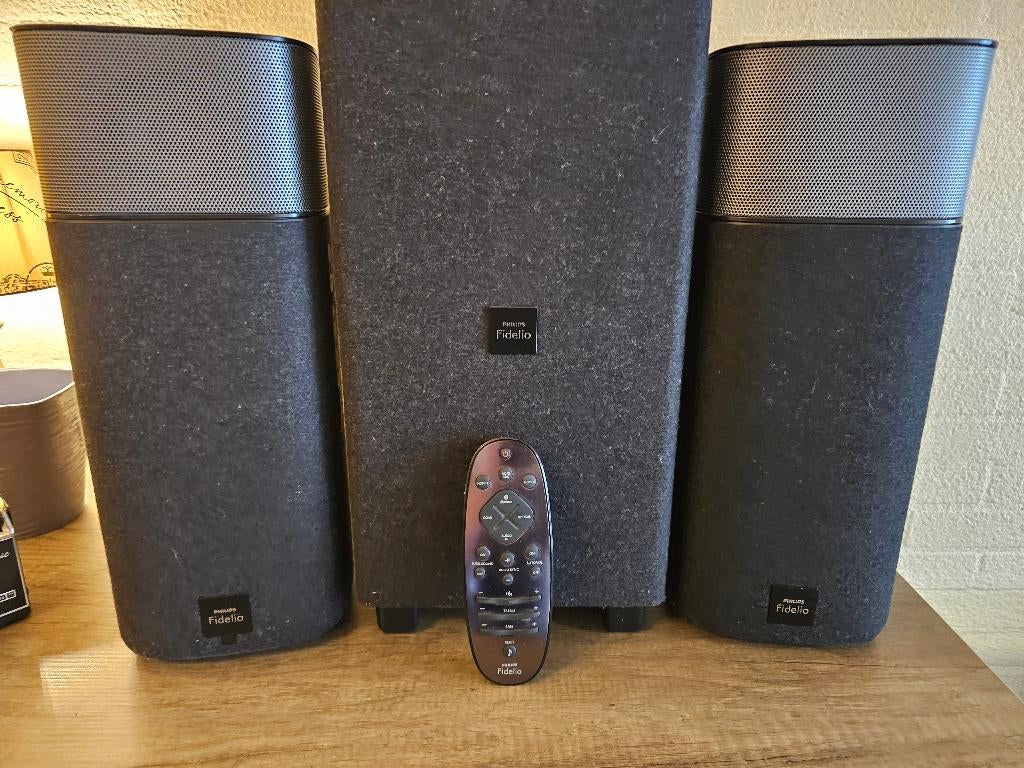 Philips Fidelio E5 bluetooth soundbar., Ophalen, Bluetooth, Zo goed als nieuw