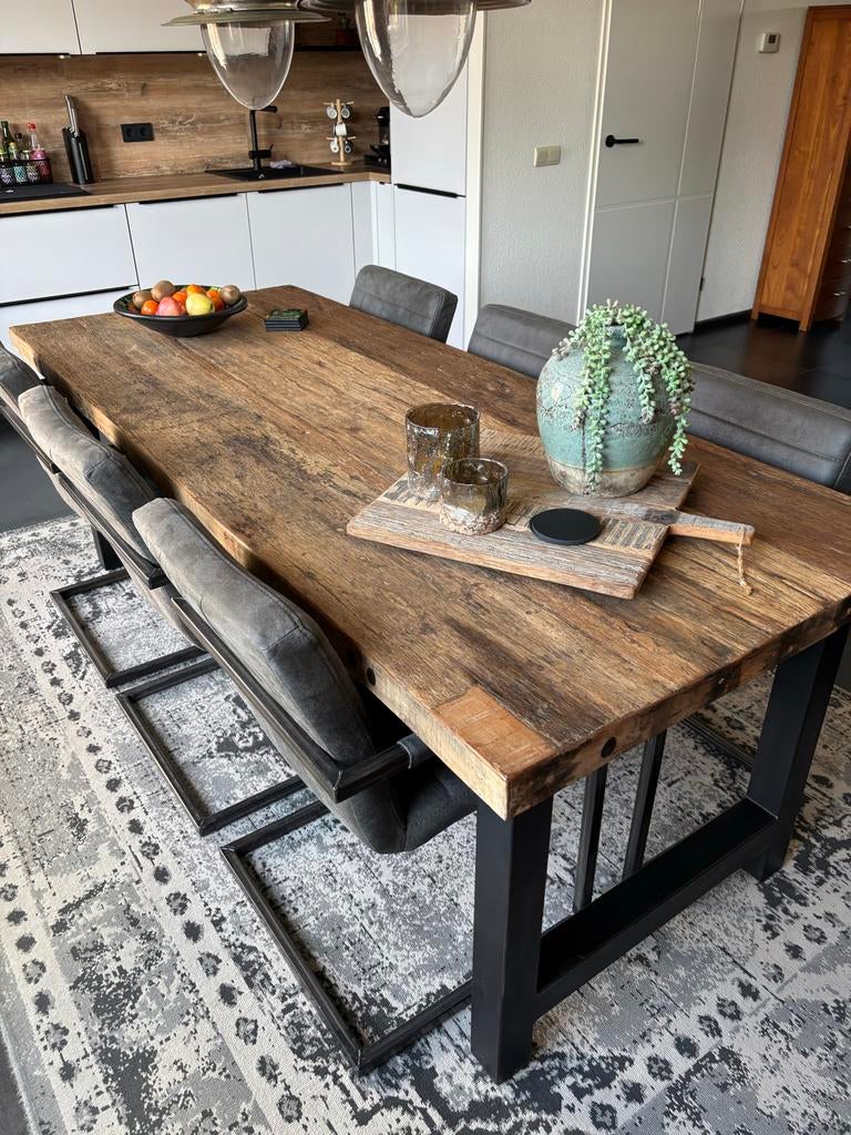 Elba Eettafel 220x90x77 en Rocca Eetkamerstoelen, ook los tk, Ophalen, Zo goed als nieuw, 4 tot 6 stoelen