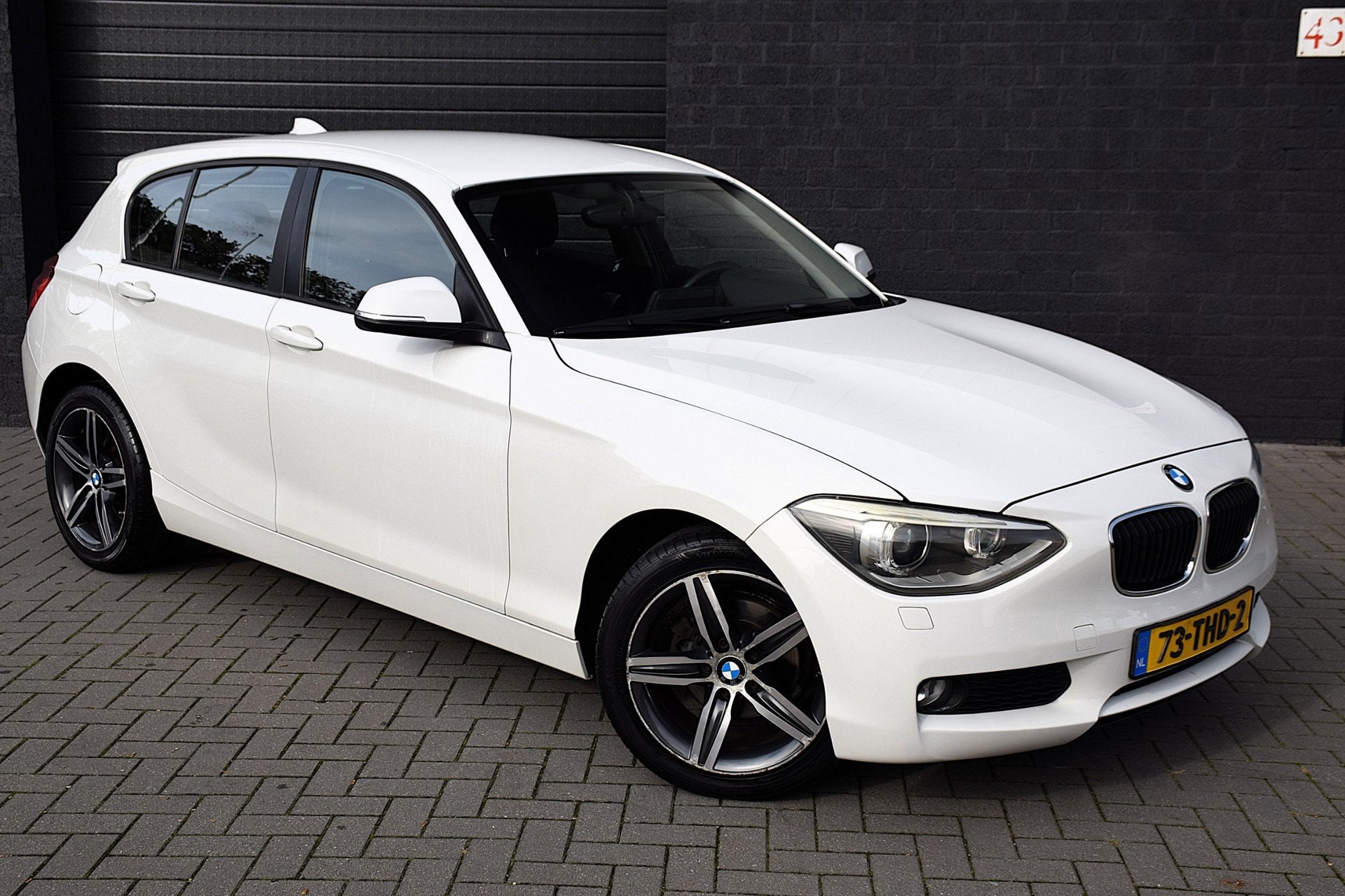BMW 1-serie 116i Business*5Deurs*Navi*Led*Nette Auto*NAP*, Auto's, 1-Serie, Euro 5, Gebruikt, 4 cilinders