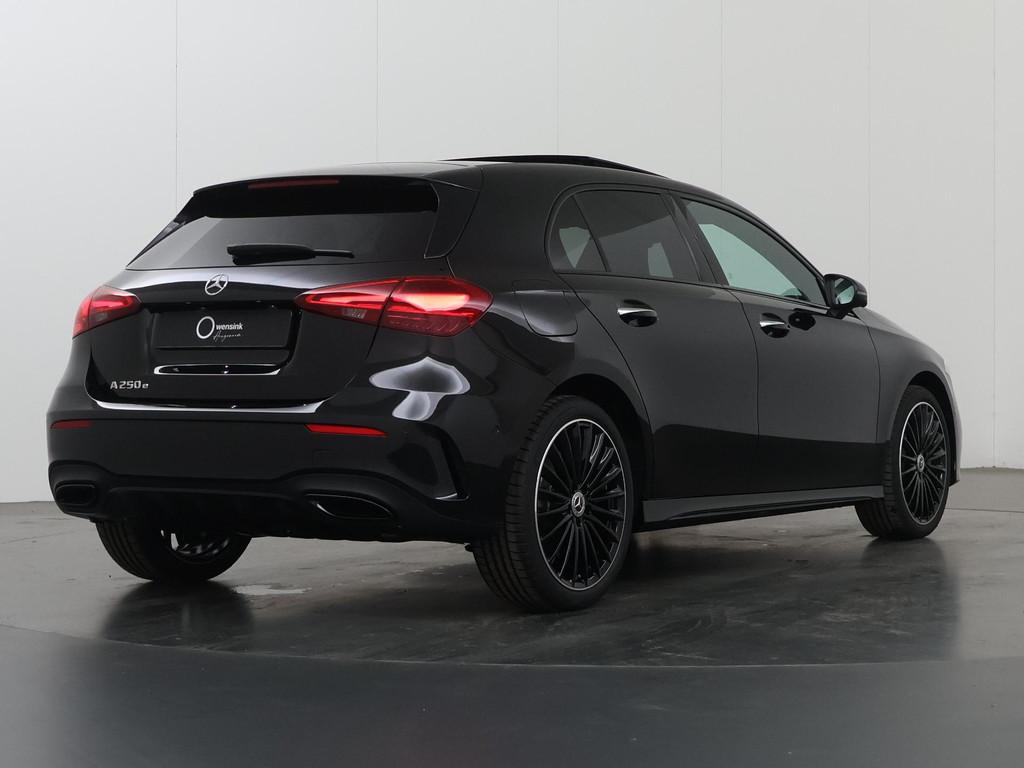 Mercedes-Benz A-Klasse 250 e Business Solution AMG | Panoram, 4 cilinders, Plug-in hybride, Bedrijf, Nieuw