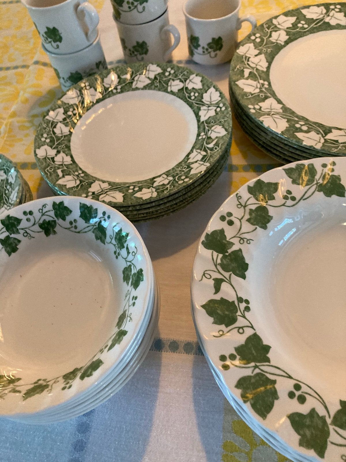 Churchill servies - Groene klimop - 6 persoons, Ophalen, Gebruikt, Overige merken, Keramiek