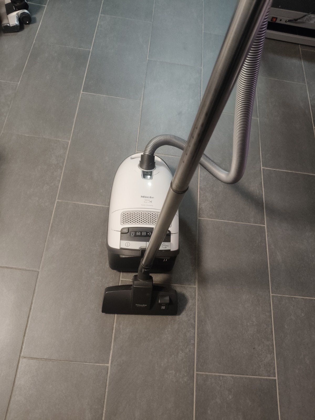 Miele S8340 Ecoline stofzuiger - Goede staat, Stofzak, Ophalen of Verzenden, Miele, Sledestofzuiger