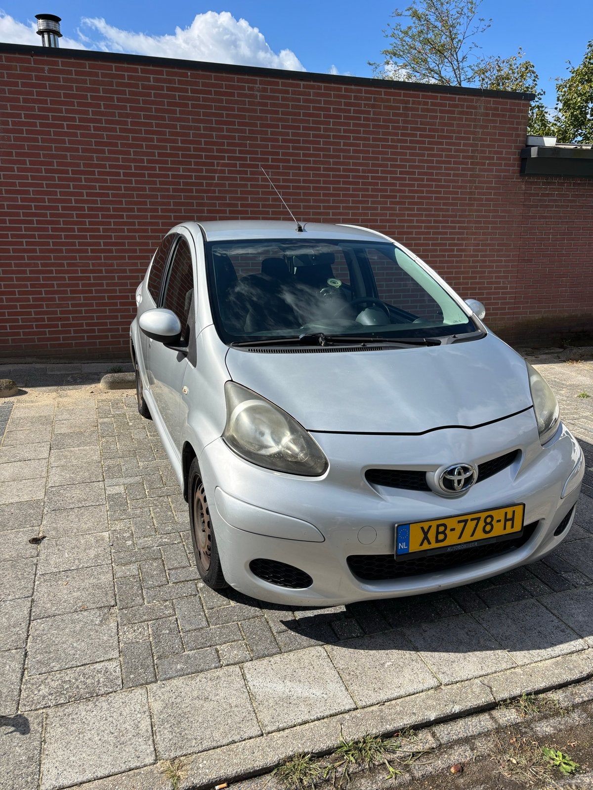 Toyota Aygo 2010 Grijs (1.0 12V Vvt-i 5DRS), Auto's, Voorwielaandrijving, 4 stoelen, 68 pk, Handgeschakeld