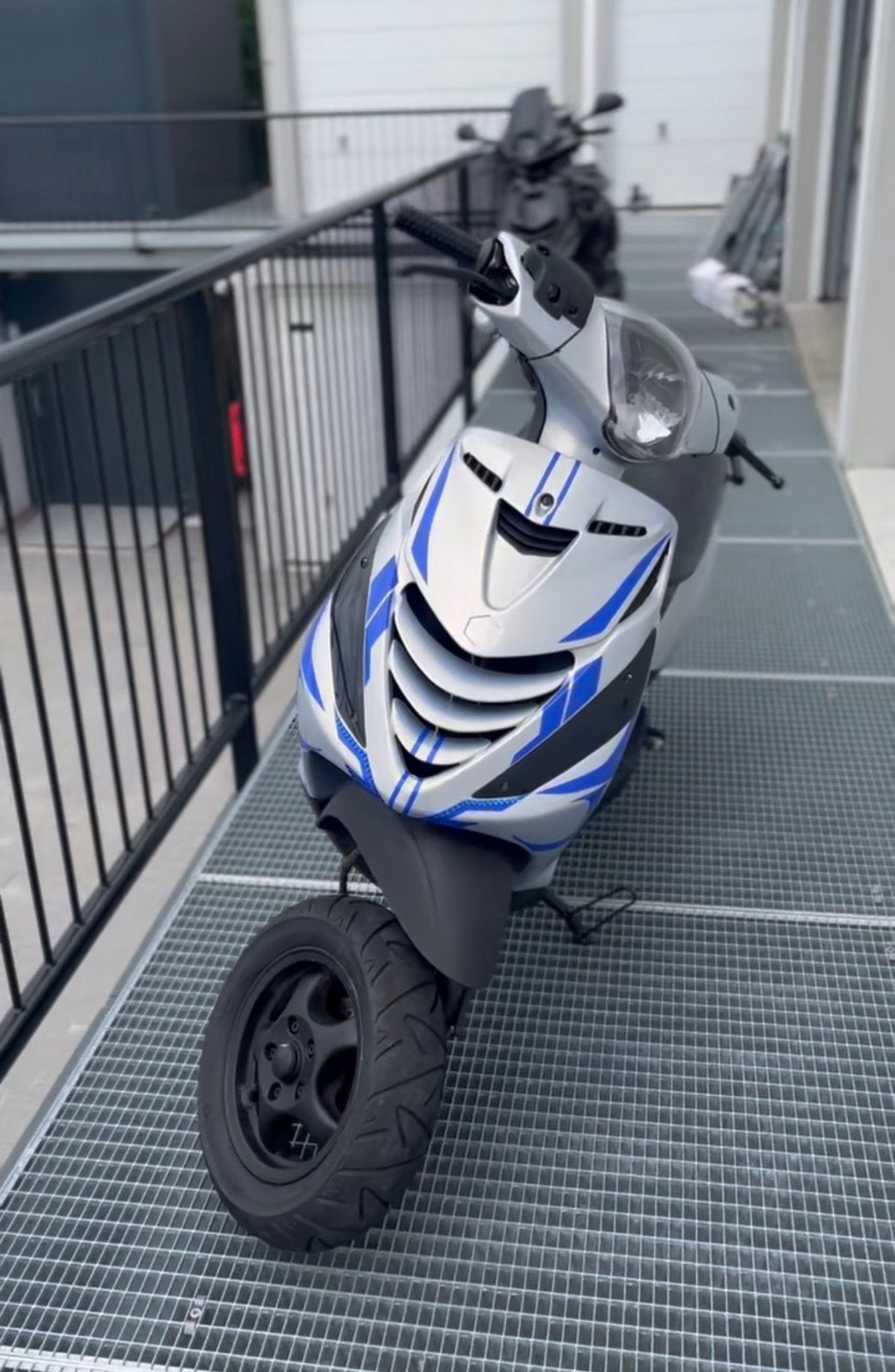 Piaggio zip 80cc, Ophalen, Maximaal 45 km/u, Zip, Zo goed als nieuw