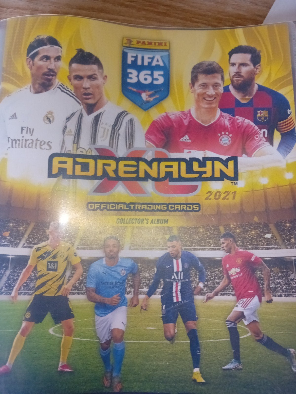 Voetbalplaatjes FIFA 365 Adrenalyn XL 2021 album, Ophalen, Zo goed als nieuw, Buitenlandse clubs, Poster, Plaatje of Sticker