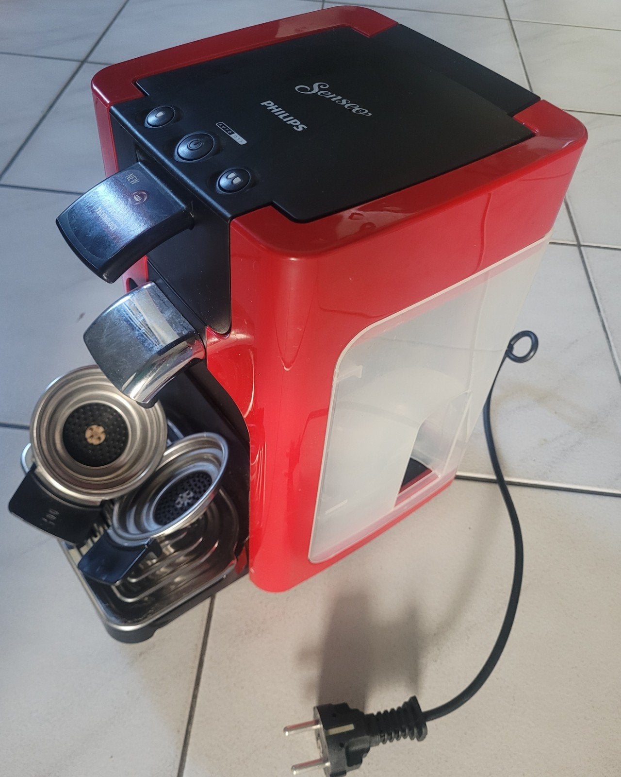 Philips Senseo koffiepadmachine - Rood, Gebruikt, Koffiemachine, Ophalen of Verzenden, 2 tot 4 kopjes