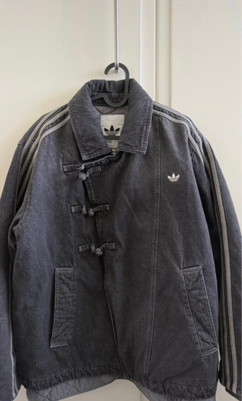 Adidas CTT oversized 3.0 Gender Neutral Jacket - Size M, Ophalen of Verzenden, Nieuw, Maat 48/50 (M), Zwart