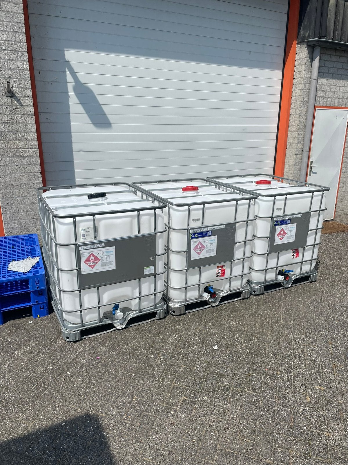 1000 ltr Schone Ibc uit voeding stalen onderstel pallet, Ophalen, Kunststof, Met kraantje, 150 liter of meer