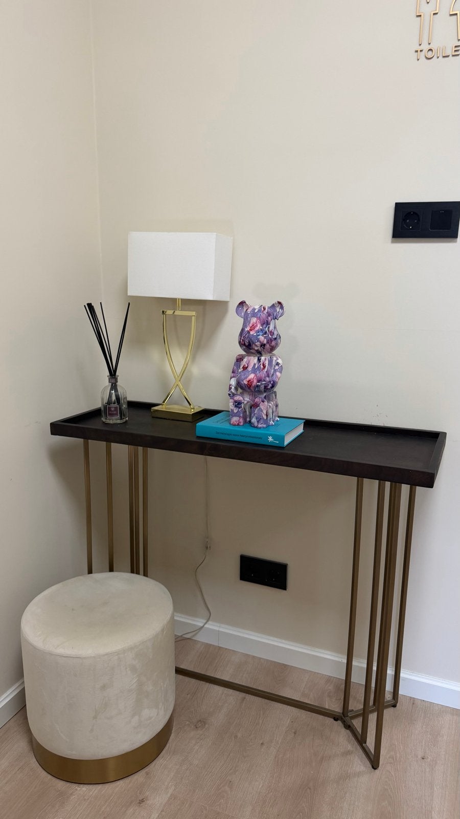 Moderne console tafel met metalen onderstel, Huis en Inrichting, Ophalen, Gebruikt, 100 tot 150 cm, Overige houtsoorten