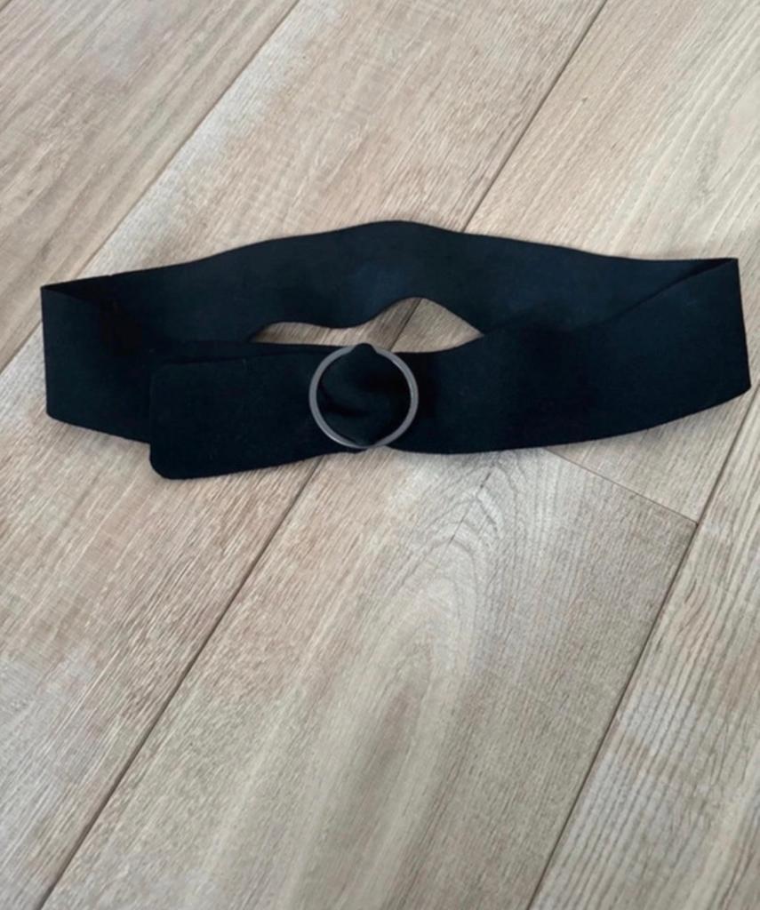 Maura suède riem van Claudia Sträter, Tailleriem, Ophalen of Verzenden, Zo goed als nieuw, 5 cm of meer