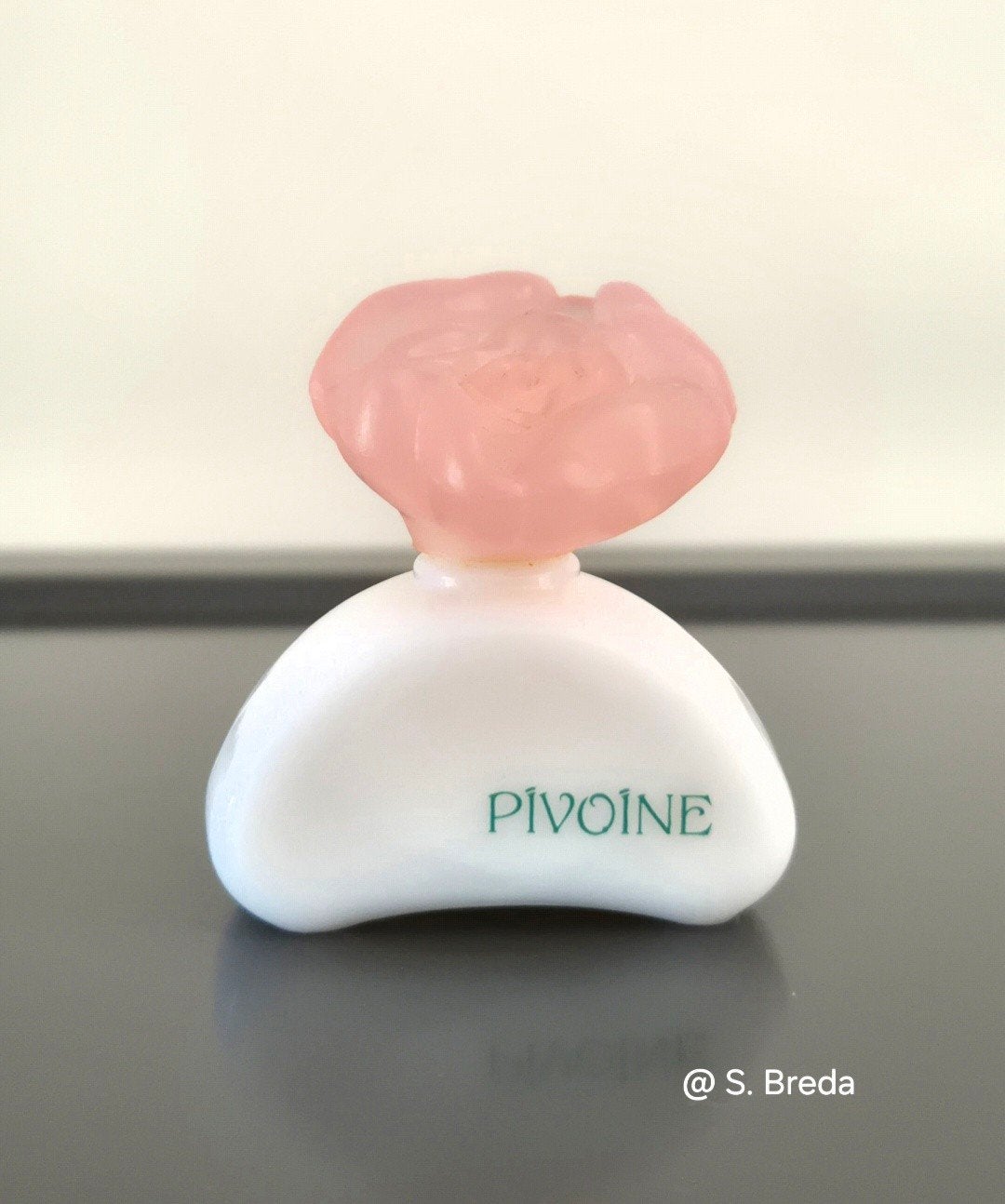 Yves Rocher - Pivoine - Eau de Toilette Miniatuur, Ophalen of Verzenden, Zo goed als nieuw, Miniatuur, Gevuld