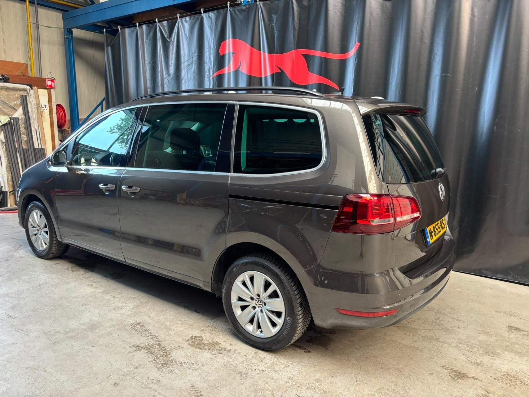 Volkswagen Sharan 1.4 TSI Automaat NAP Rijstrookdetectie, Auto's, Volkswagen, Stof, Euro 6, 4 cilinders, 7 stoelen