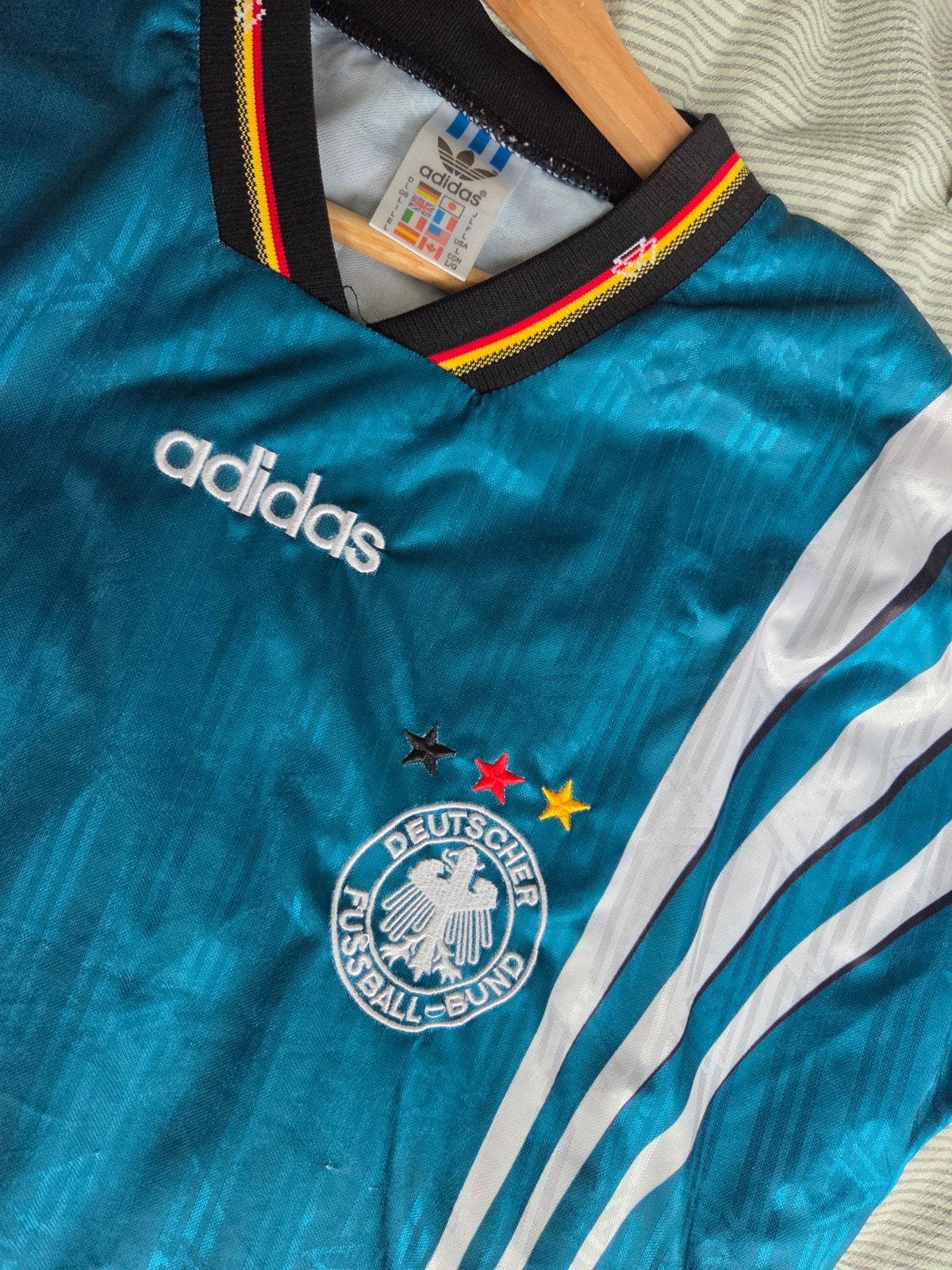 Duitsland 1996 Voetbalshirt Maat L, Kleding | Heren, Sportkleding, Maat 52/54 (L), Meerkleurig, Ophalen of Verzenden, Adidas