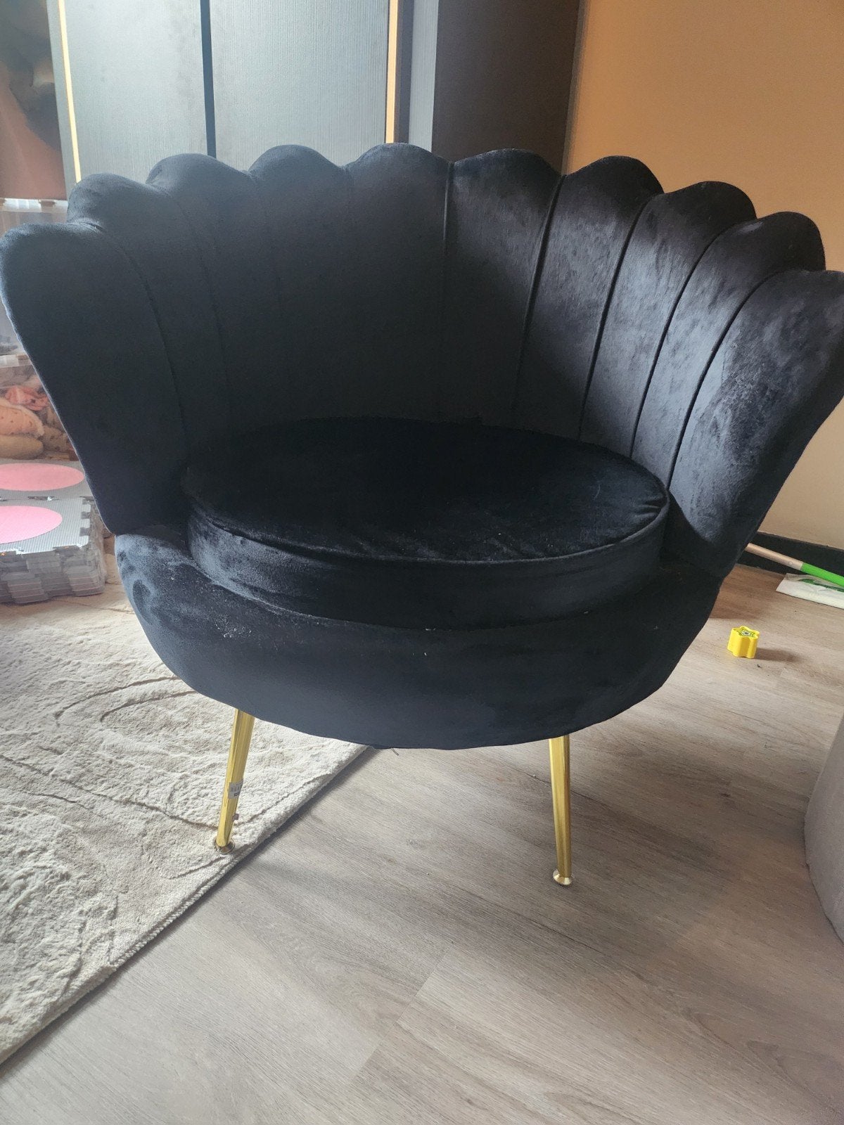 Schelp fauteuil/stoel, Huis en Inrichting, Fauteuils, Ophalen, Zo goed als nieuw, 75 tot 100 cm, 50 tot 75 cm
