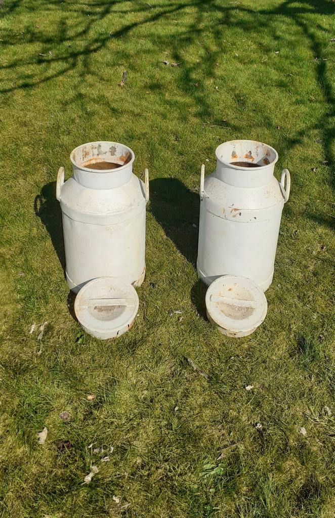 2 melkbussen, Ophalen