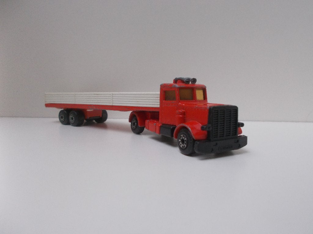 6517 Peterbilt Long Haul Articulated Trailer Lesney Matchbox, Ophalen of Verzenden, Gebruikt, Bus of Vrachtwagen