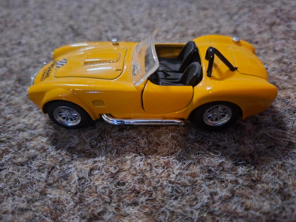Solido 1/43 AC Cobra 427 Geel Diecast Modelauto, Ophalen of Verzenden