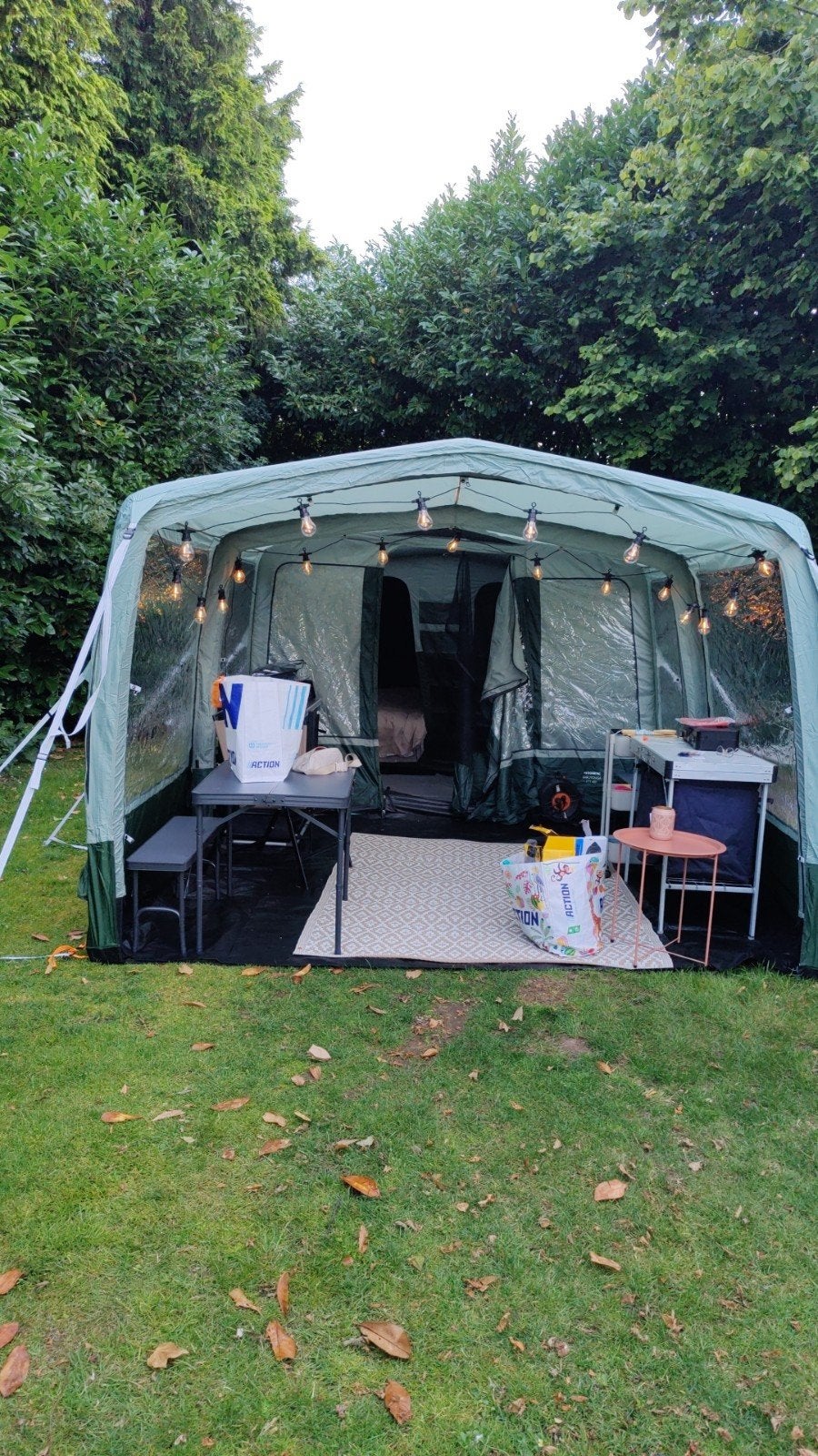 Dometic Rarotonga FTT 401 opblaasbare familietent, Caravans en Kamperen, Tenten, Ophalen, Zo goed als nieuw, Tot en met 4