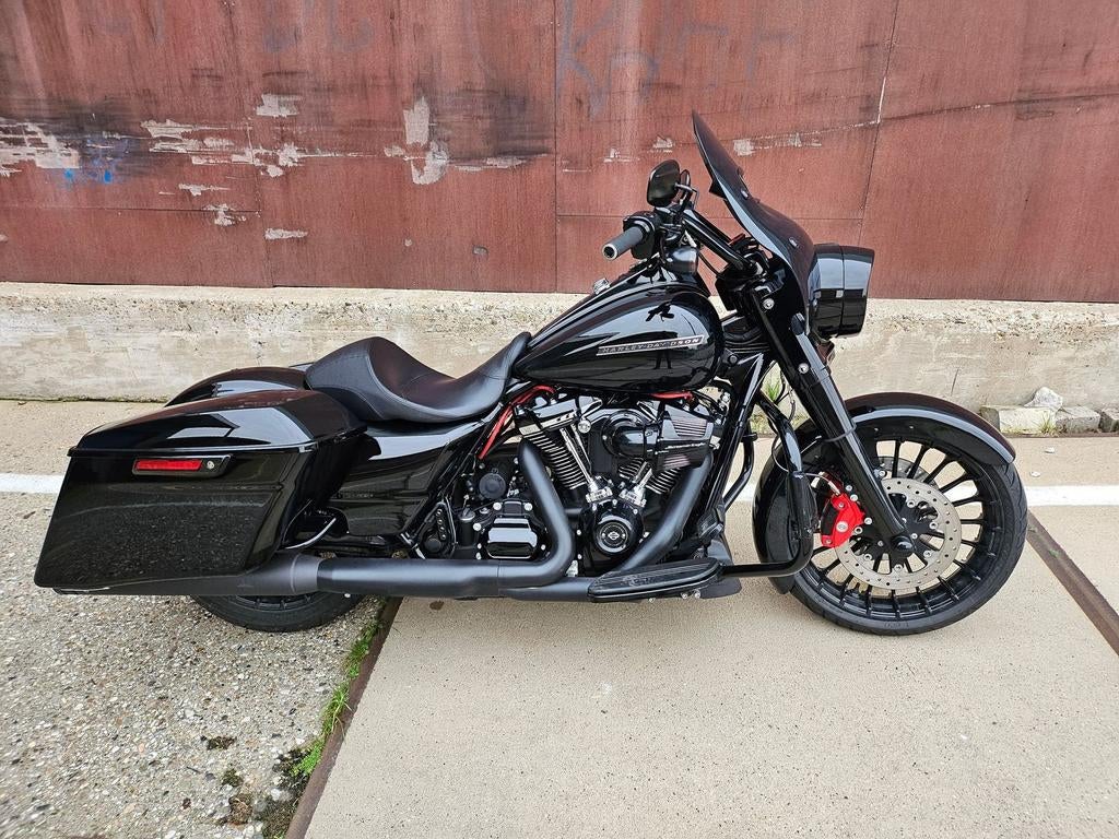 HARLEY-DAVIDSON ROAD KING SPECIAL FLHRXS Kesstech uitlaten, Motoren, Motoren | Harley-Davidson, 2 cilinders, Motorrijbewijs A