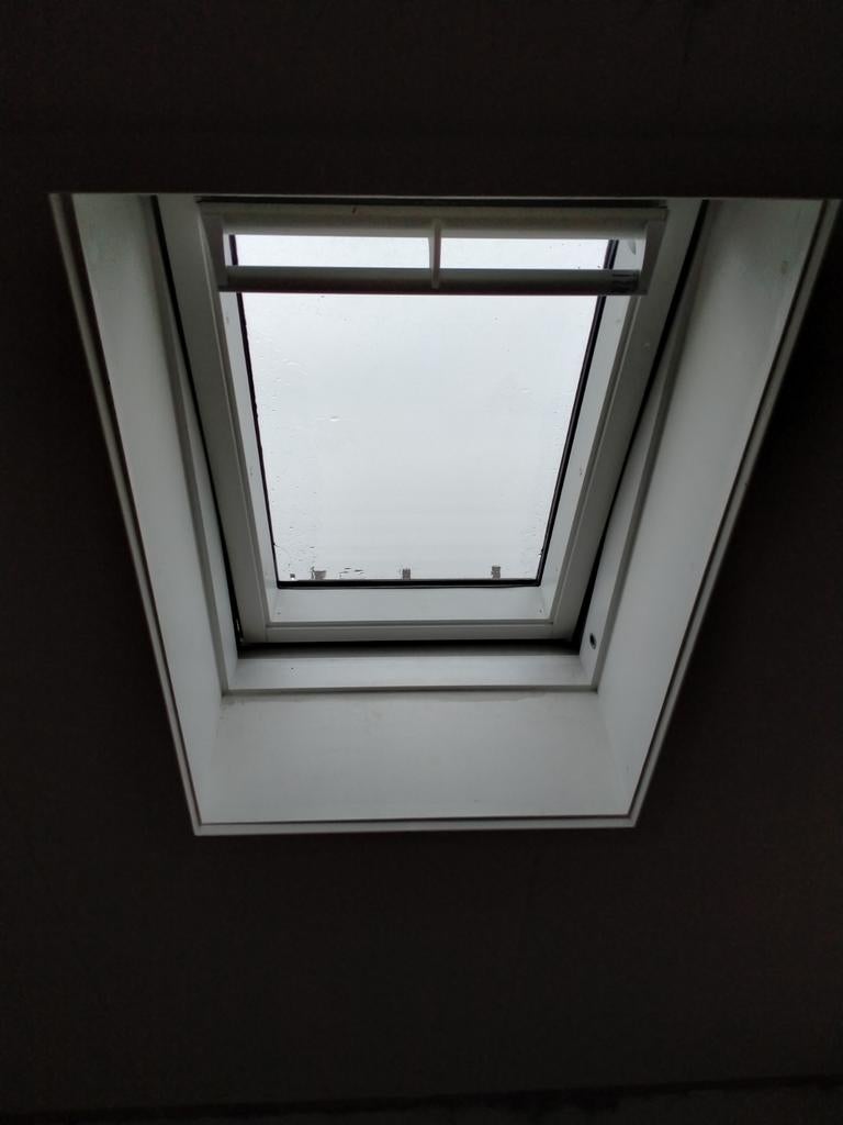 Velux dakramen te koop, Doe-het-zelf en Verbouw, Glas en Ramen, Minder dan 80 cm, 80 tot 120 cm, Ophalen of Verzenden, Dubbelglas