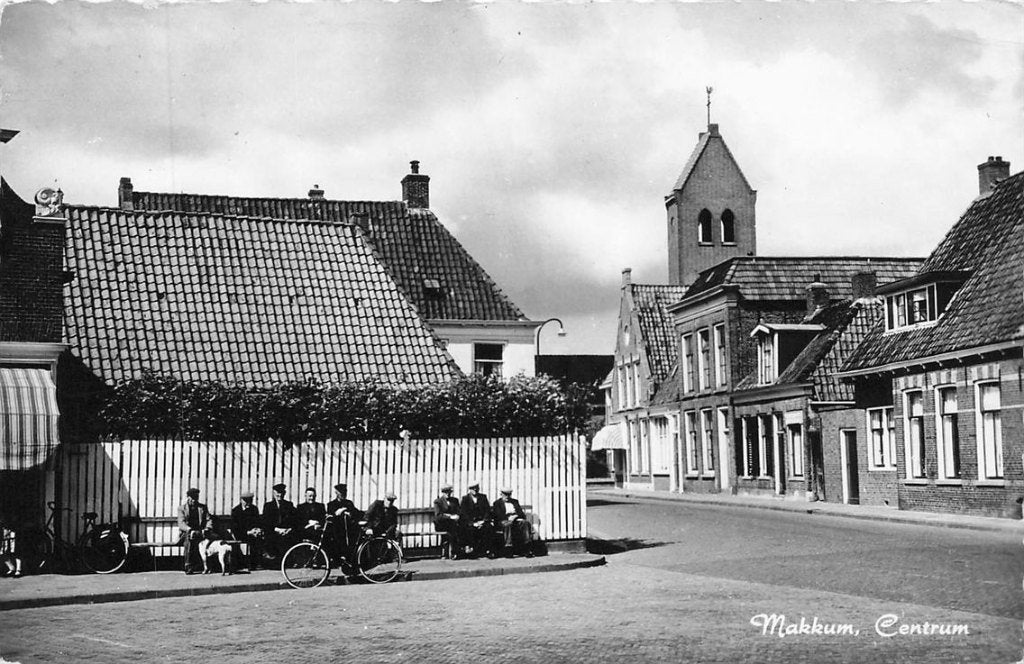 703-448-051 Makkum Centrum, Verzamelen, Ansichtkaarten | Nederland, Verzenden, Voor 1920, Friesland