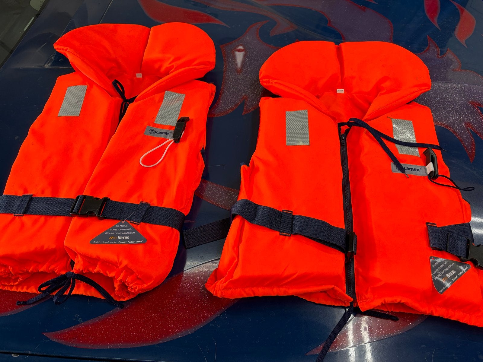 2 reddingsvesten, oranje, voor volwassenen, Watersport en Boten, Ophalen, Gebruikt, Overige typen