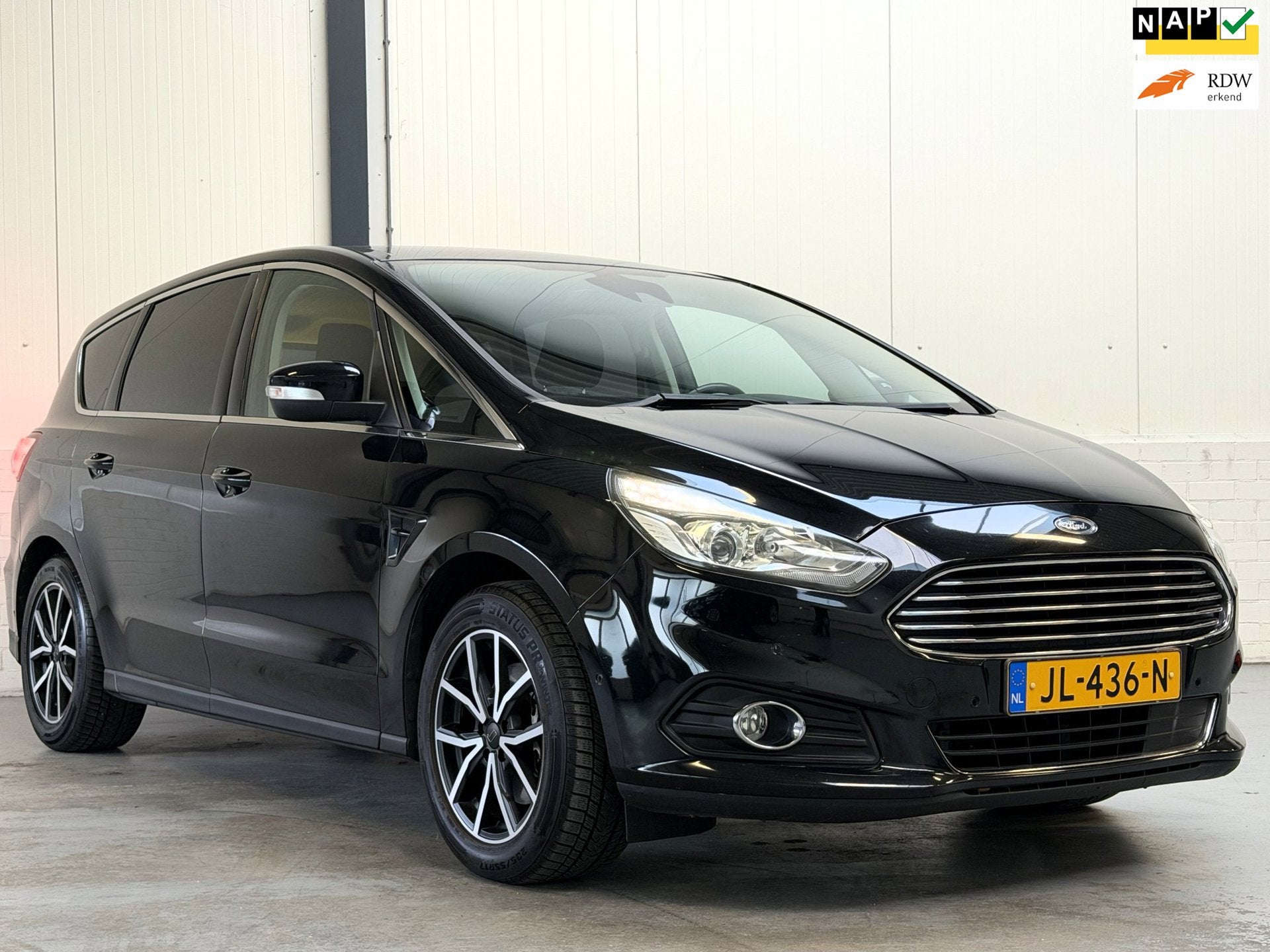 Ford S-Max 1.5 Titanium|Keyless|Riem V.V.|1e Eigenaar|Trekha, Auto's, Voorwielaandrijving, Dealer onderhouden, 4 cilinders, Zwart